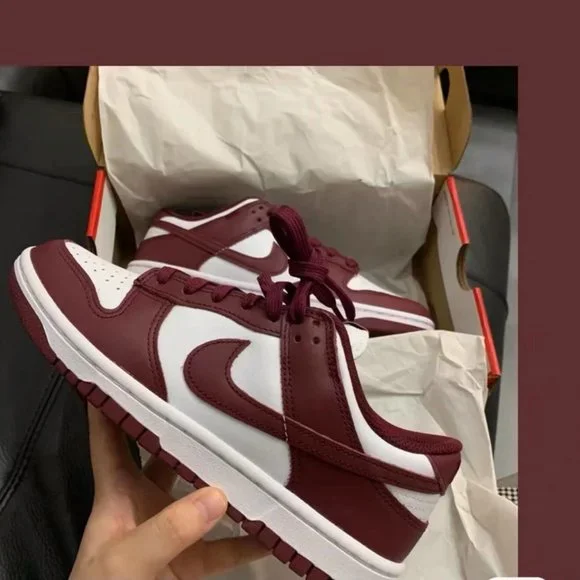 Nike Dunk Low Team Red - Picture 3 of 6